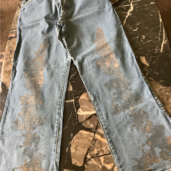 2 pair Almost Famous Y2K embellished Jane Seymour plus size 18 jeans - Picture 7 of 10